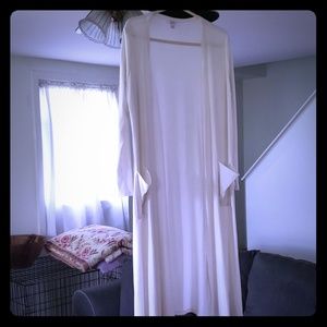 Medium lularoe Sarah
